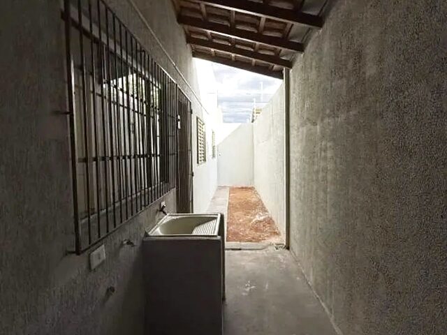 Imagem 8: A Casa Perfeita para Recomeçar: Aconchegante e com 03 Quartos