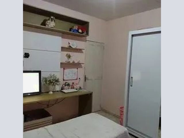 Imagem 7: Casa para Venda Possui 110 Metros Quadrados com 2 Quartos em Castelo Branco - Salvador - B