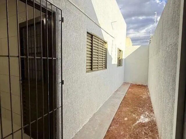 Imagem 16: A Casa Perfeita para Recomeçar: Aconchegante e com 03 Quartos