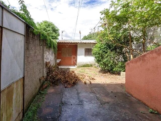 Imagem 1: Casa para Venda - 220M², 3 Dormitórios, Sendo 2 Suites, 2 Vagas - Coronel Aparício