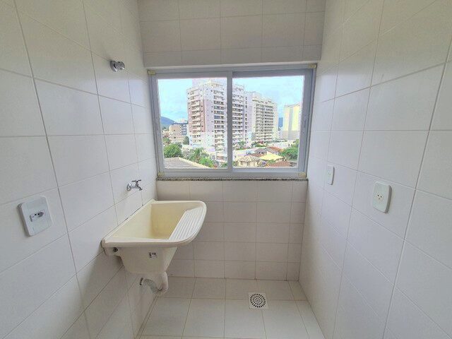 Imagem 2: Apartamento para Venda com 71 Metros Quadrados com 2 Quartos em Itacorubi - Florianópolis