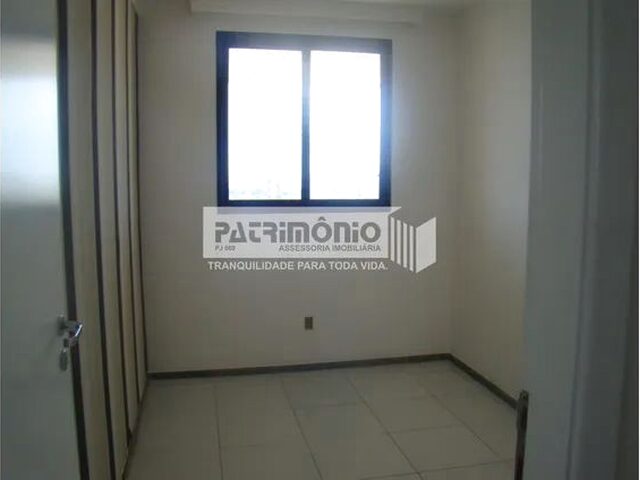 Imagem 12: Apartamento para Aluguel com 104 Metros Quadrados com 3 Quartos em Grageru - Aracaju - Se