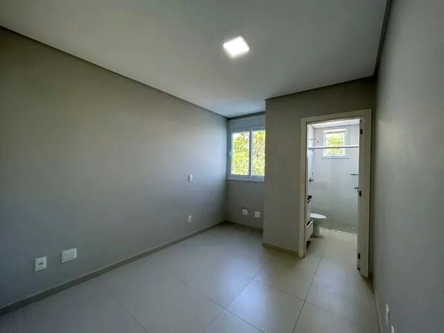 Imagem 10: Locação Anual - Apartamento de 2 Suites em Jurerê