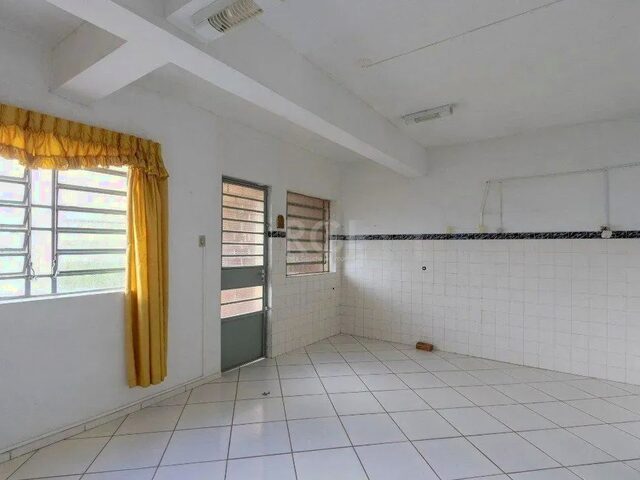 Imagem 11: Casa para Venda - 220M², 3 Dormitórios, Sendo 2 Suites, 2 Vagas - Coronel Aparício