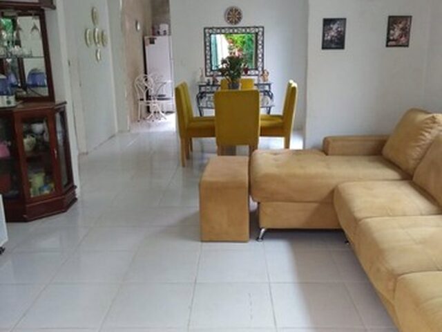 Imagem: Excelente Casa Individual com 03 Quartos