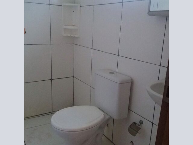 Imagem 3: Aluga-Se Casa. Área de serviço, 80m² de Área, 1 Banheiroe2...
