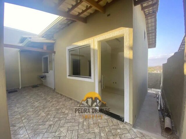 Imagem: Casa com 2 Quartos Pertinho do Centro de