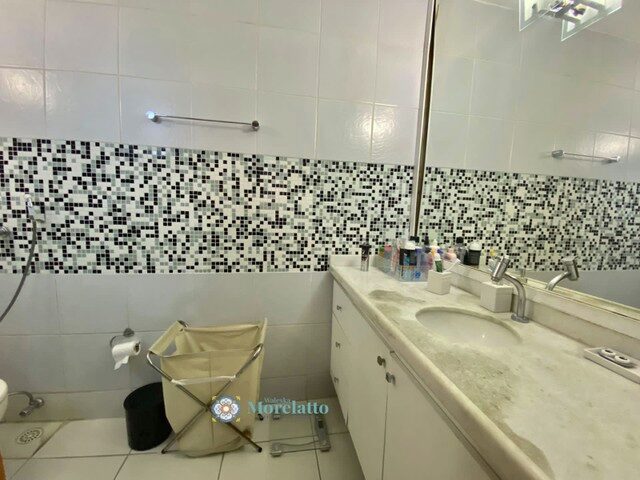 Imagem 16: Apartamento com 3 Quartos Sendo 1 Suíte na Praia da Avenida
