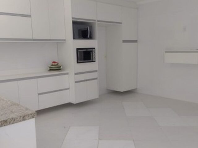 Imagem 7: Nova Iguaçu - Casa Padrão - Centro