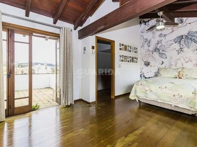 Imagem 14: Casa Residencial em Condomínio de 04 Dormitórios, Sendo 01 Suíte no Bairro Cristal Em