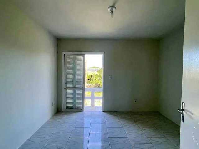 Imagem 15: Excelente Duplex com Sacada em Região de Moradores em Tramandaí