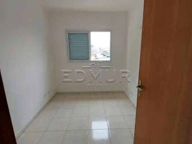 Imagem 2: Sobrado no Bairro Utinga com 100M², 2 Quartos e 3 Vagas
