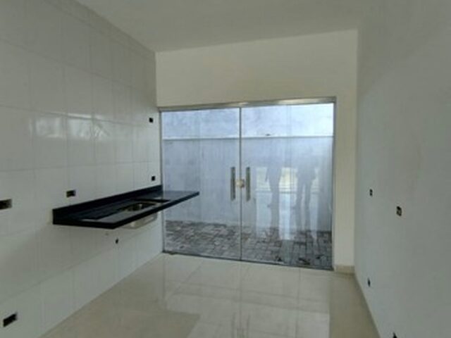 Imagem 2: Vendo Casa Duplex / 3 Dorms Sendo 2 Suites / 87 M2 / Manoa ( Prox. Vitello C. Nova
