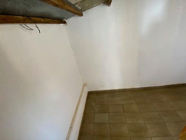 Imagem 13: Vendo Casa 3 Quartos no Centro de Nerópolis Próximo a Prefeitura e Comércios