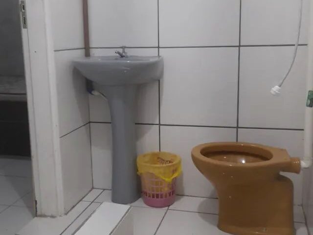 Imagem 10: Ótimo Quarto C/Banheiro Alugo P/ Solteiro Sem Vício Frente Passeio Publico