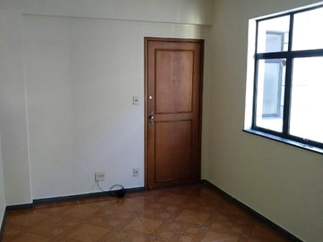 Imagem: Apartamento com 02 Quartos, Próximo À