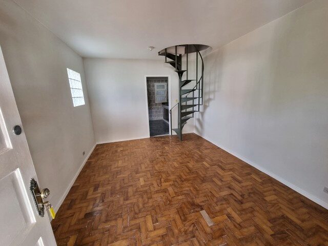 Imagem: A casa em condomínio possui 2 Dormitórios, 2 Banheiros, 1