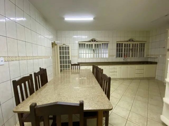 Imagem 11: Vendo Ou Alugo Excelente Casa com 5 Quartos, Qne 32 Taguatinga!