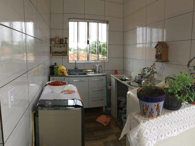 Imagem 6: Vende-Se Sobrado com 3 Residências em Ouroeste-Sp