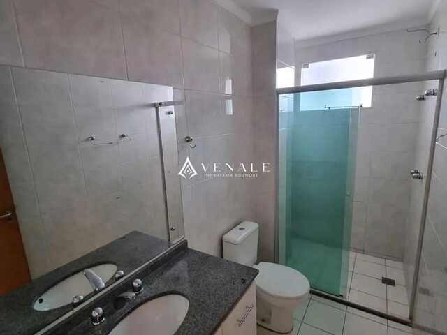 Imagem 2: Apartamento À Venda e para Alugar em Maringá, Zona 07, com 3 Quartos, com 116.35 M²