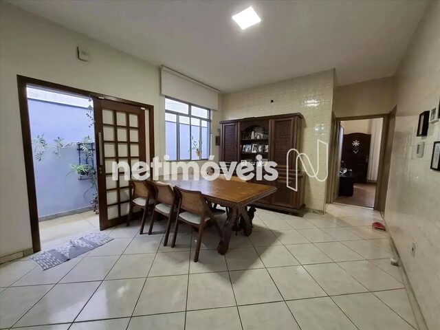 Imagem 2: Casa Ampla 4 Quartos com Edícula no Renascença