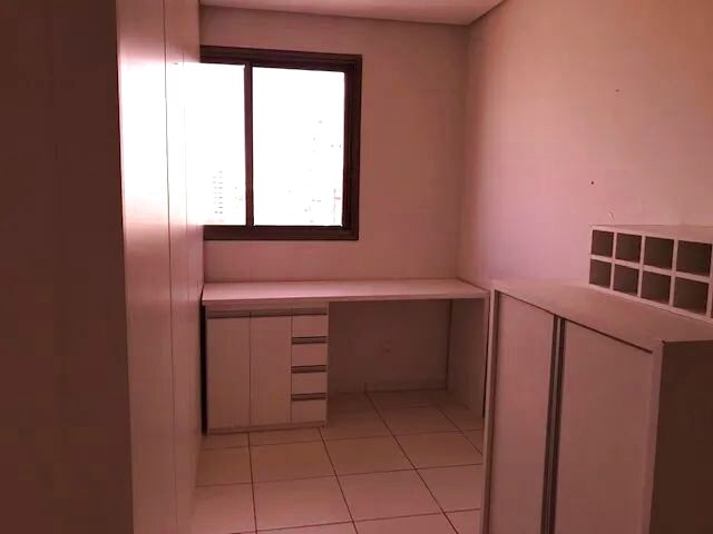 Imagem 14: Alugo Ótimo Apto com Sala, Suíte, Coz e Gar Coberta na Rua 28 Norte Edf One Mall