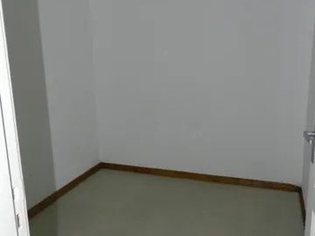 Imagem 16: Apartamento para Aluguel Possui 90 Metros Quadrados com 3 Quartos em Centro - Pelotas - Rs