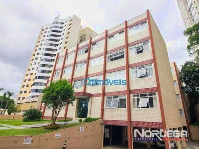 Imagem 5: Apartamento com 3 Dormitórios À Venda, 66 M² por R$ 300.000,00 - Água Verde