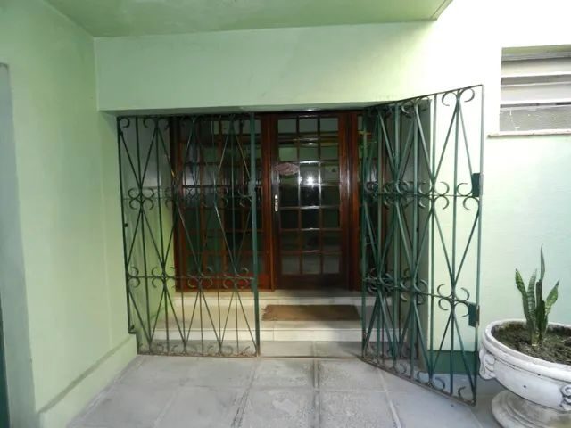 Imagem 2: Apartamento para Aluguel Possui 90 Metros Quadrados com 3 Quartos em Centro - Pelotas - Rs