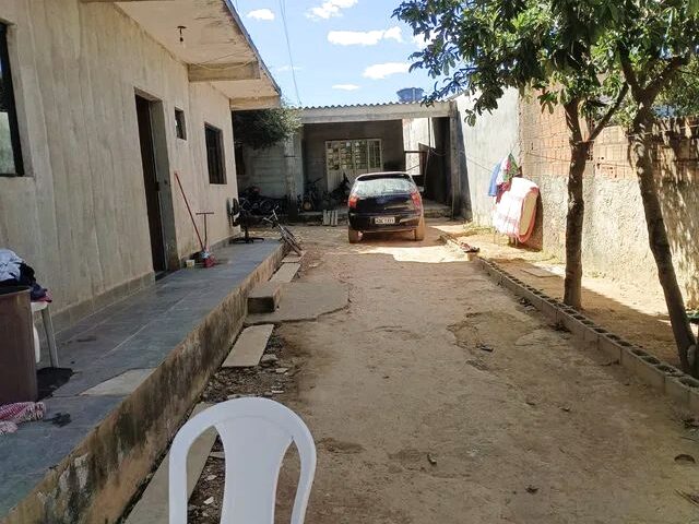 Imagem 13: Residencial Paraíso Casa 2 Quartos + Sobrado Lateral com 2 Aptºs 2 Quartos R$ 215.000
