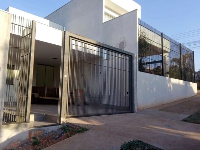 Imagem 2: Venda Casa com 3 dormitórios