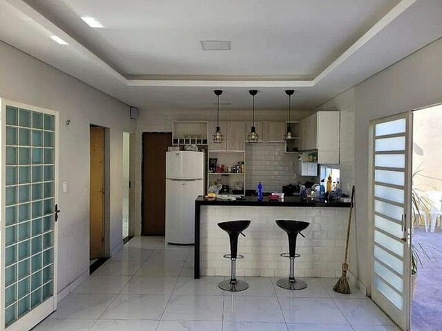 Imagem 2: Casa para Venda no Bairro Candelária