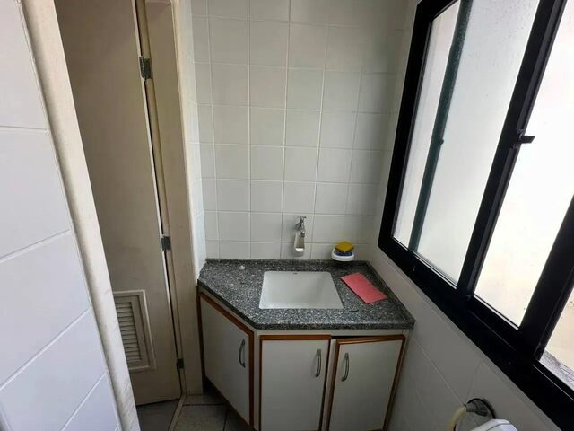 Imagem 15: Imóvel para Venda com 90 Metros Quadrados com 3 Quartos em Centro - Guarapari - Es