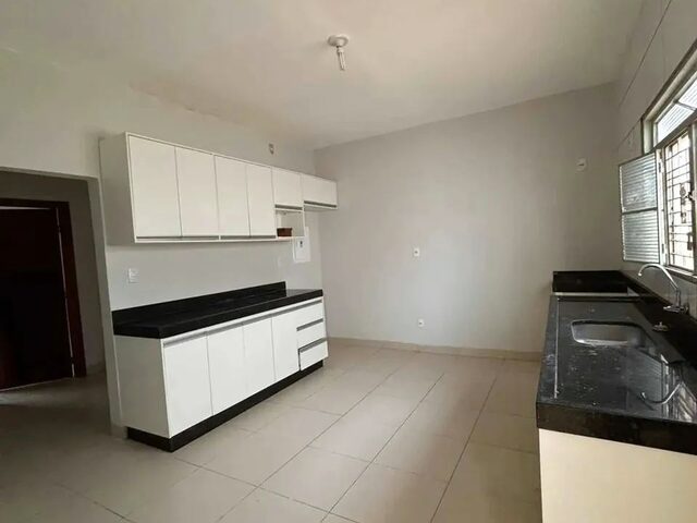 Imagem 3: Casa Padrão Próximo Ao Shopping 3 Américas