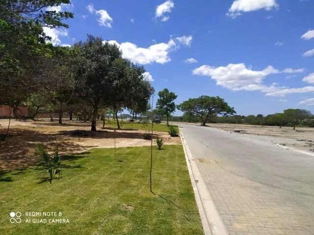 Imagem 15: Lotes de 10X25, Há 2Min da Praia em Caucaia, Pavimentação em Bloco! . Conte com A