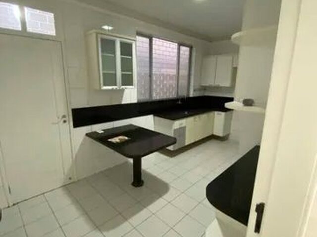 Imagem 3: Casa na Farolândia com 5 Quartos, Sendo 3 Suíte Todo Espaço Que Você Procura. 1Bskkvb