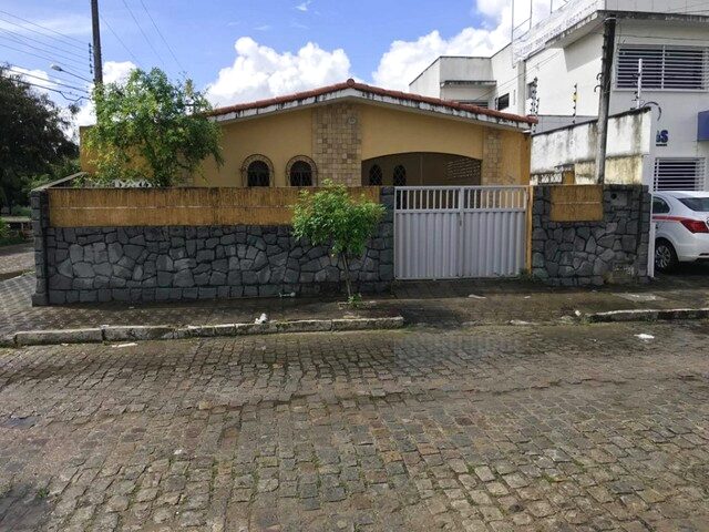 Imagem: Casa para Vender com 3 Quartos 1 Suíte
