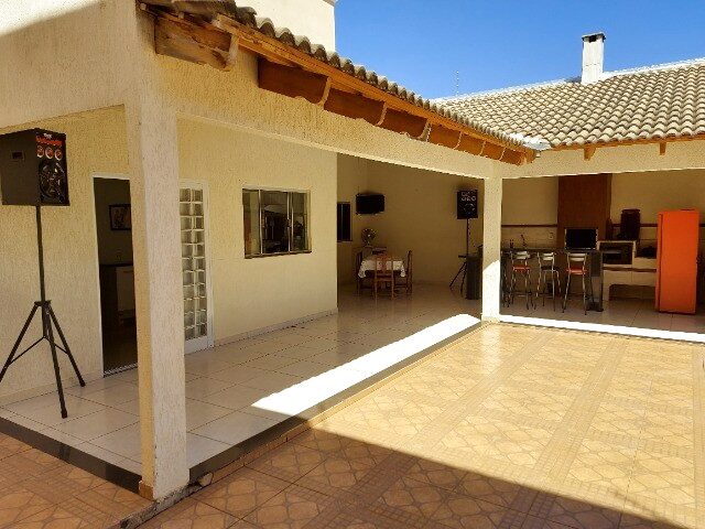 Imagem 2: Vendo Casa Residencial Familiar Ou Negócios