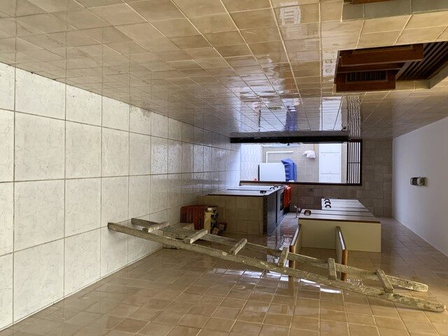 Imagem 2: Área Construída Aproximadamente 430 M2, com 4/4 Sendo 2 Suítes e 2 Semi Suítes, Hiper
