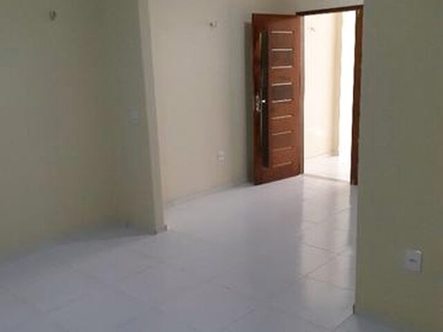 Imagem 4: Aluga-Se Casa Próxima da Ufc em Russas, com 3 Quartos e Garagem