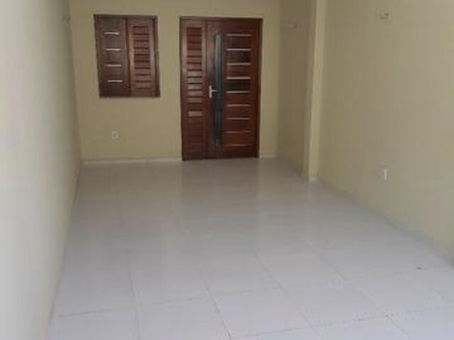 Imagem 2: Aluga-Se Casa Próxima da Ufc em Russas, com 3 Quartos e Garagem