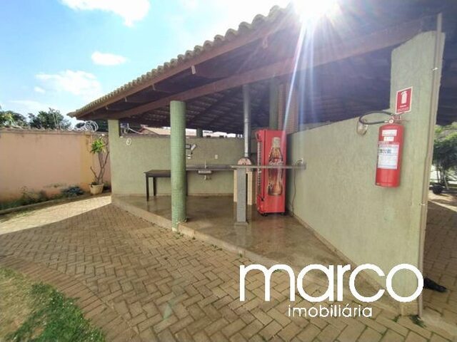 Imagem 3: Apartamento com 2 Quartos no Cond. Resid Parque Flamboyant - Bairro Jardim Bela Vista Em