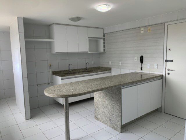 Imagem 14: Aluguel - Apartamento 4 Quartos - Pina