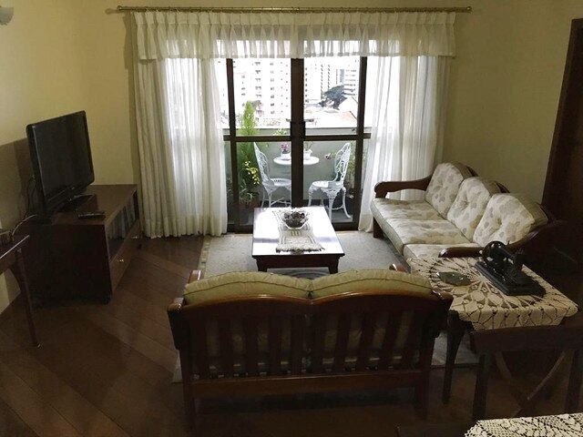 Imagem: O apartamento possui 3 Dormitórios, 1 Suíte, 4 Banheiros,