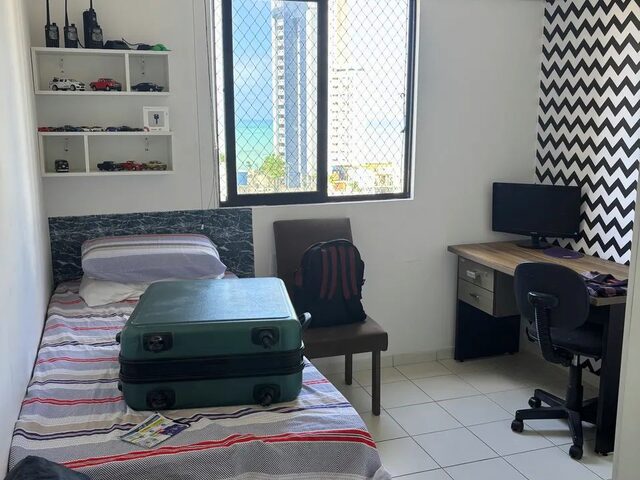 Imagem 2: Apartamento em Ponta Negra com 2 Quartos Sendo 1