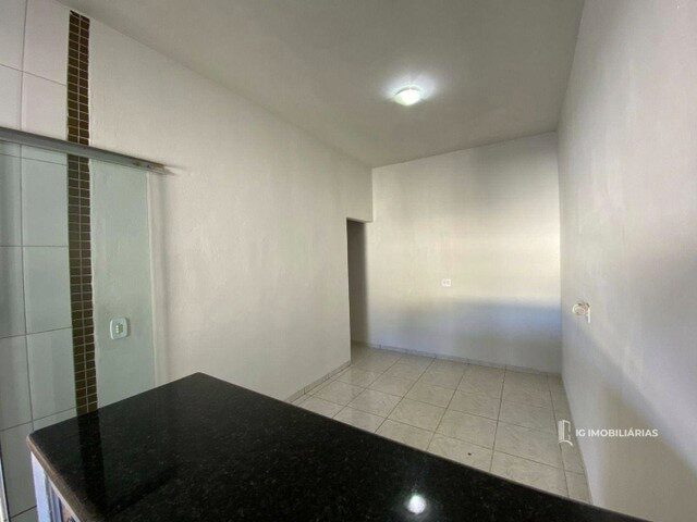 Imagem 13: Casa com 2 Dormitórios para Alugar, 80 M² por R$ 1.000/Mês - Tupã - Ituiutaba/Mg