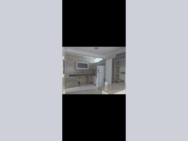 Imagem: Alugo Exelente Casa com 3 Duites no Lirio