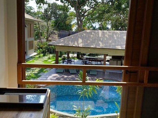 Imagem: Casa com 4 Quartos, Mobiiada, Localizada