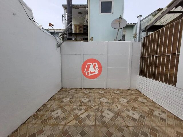 Imagem 13: Casa com 2 Dormitórios À Venda, 70 M² por R$ 265.000,00 - Protásio Alves - Porto