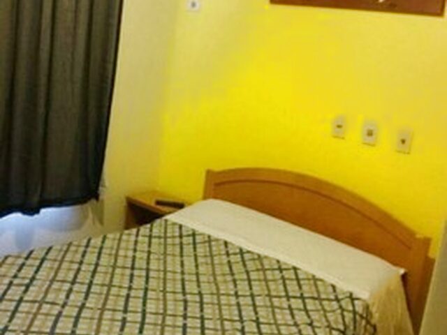 Imagem 7: Locação de Suítes / Quartos / Hotel / Pensionato no Centro de Curitiba